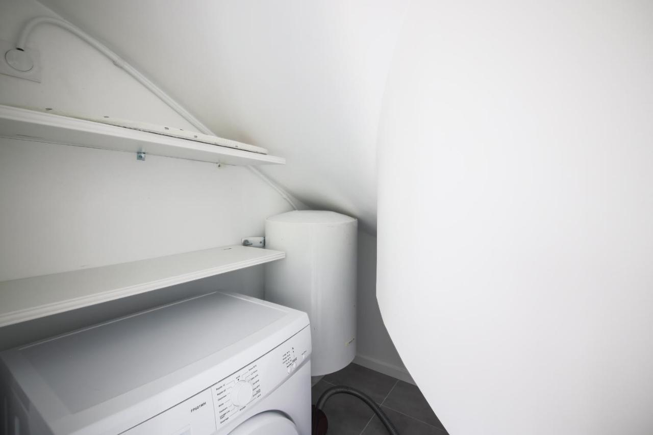 Apartment 5#studio 2pers#paris 15#commerce#ac Paris